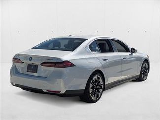 New 2026 BMW i5 eDrive40 video 2