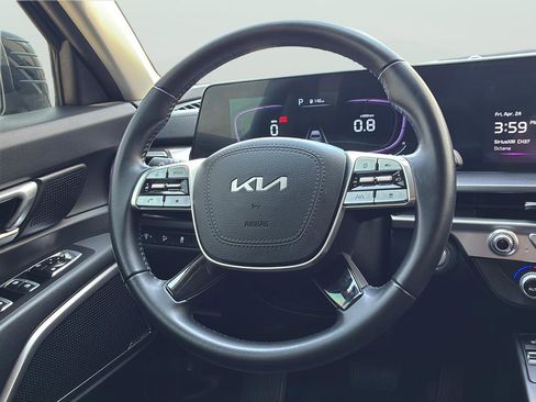 Used 2024 Kia Telluride S w/ S Sunroof Package FWD image 19