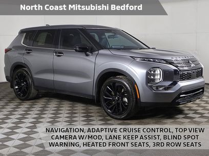 Used 2024 Mitsubishi Outlander SE Black Edition