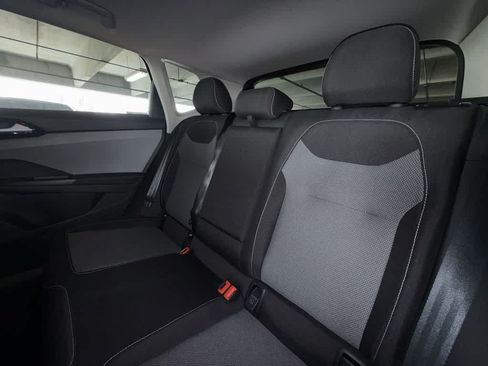 Certified 2024 Volkswagen Taos S FWD image 22