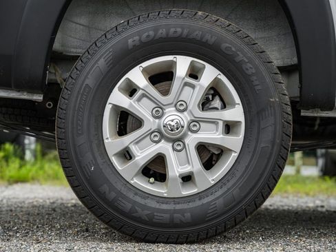 New 2025 RAM ProMaster 2500 w/ Quick Order Package 22G SLT image 15