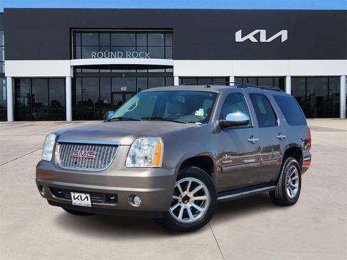 Used 2014 GMC Yukon SLT w/ Texas Edition image 1