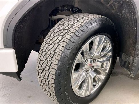 Used 2021 GMC Sierra 1500 Denali w/ Technology Package AWD/4WD image 33