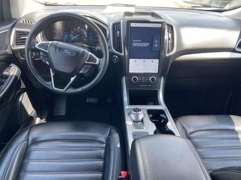 Certified 2024 Ford Edge SEL AWD/4WD image 10