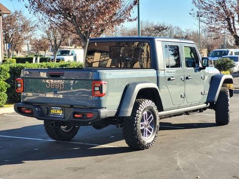 New 2026 Jeep Gladiator Mojave image 4