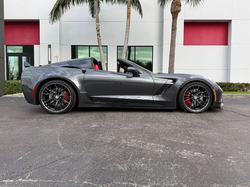 Used 2019 Chevrolet Corvette Z06 image 10