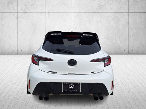 Used 2021 Toyota Corolla SE w/ Carpet Mat Package (TMS) image 4