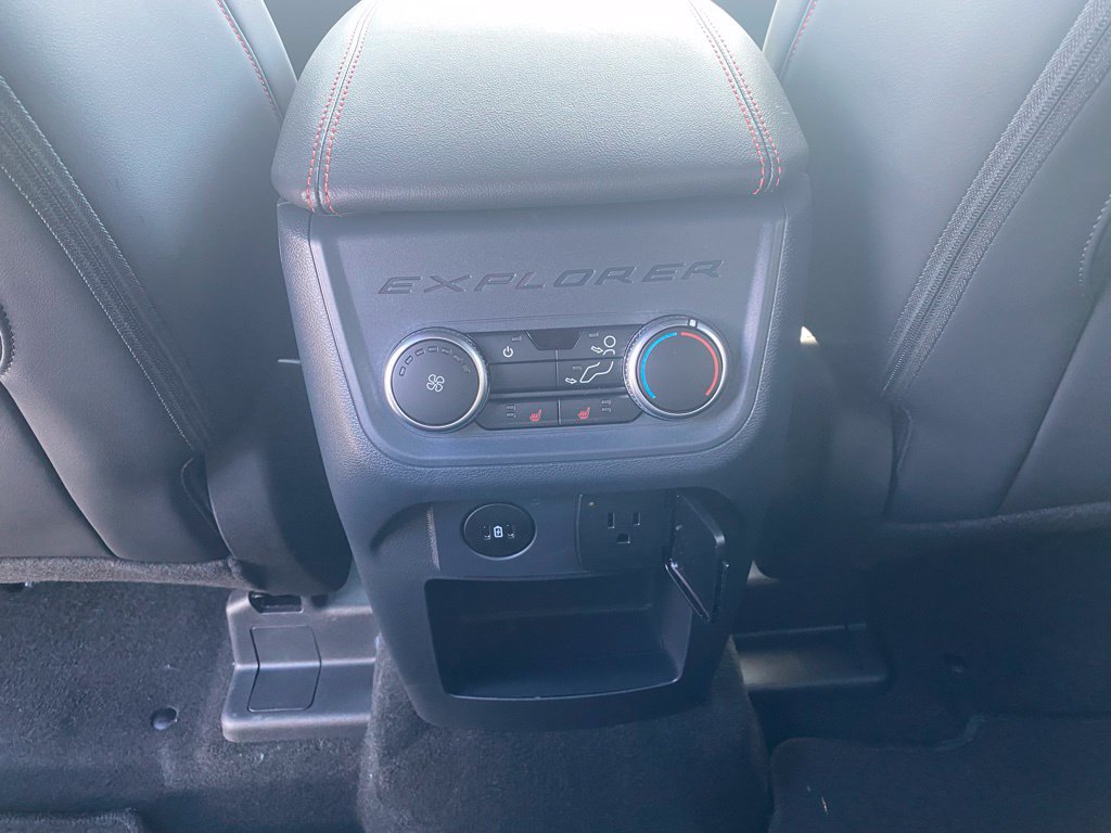 New 2026 Ford Explorer ST-Line w/ ST-Line Street Pack AWD/4WD image 24