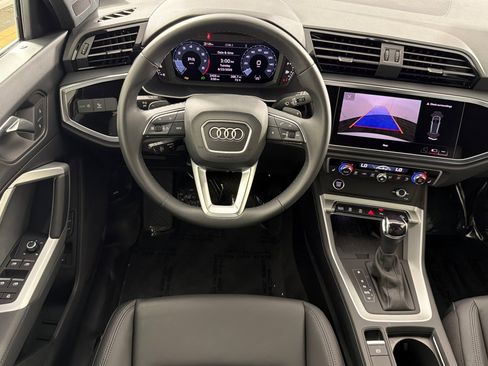 Used 2025 Audi Q3 2.0T Premium w/ Convenience Package AWD/4WD image 13