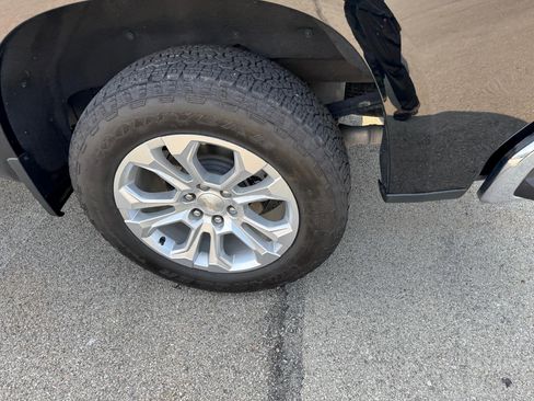 Certified 2023 Chevrolet Silverado 1500 LTZ w/ LTZ Convenience Package II image 8