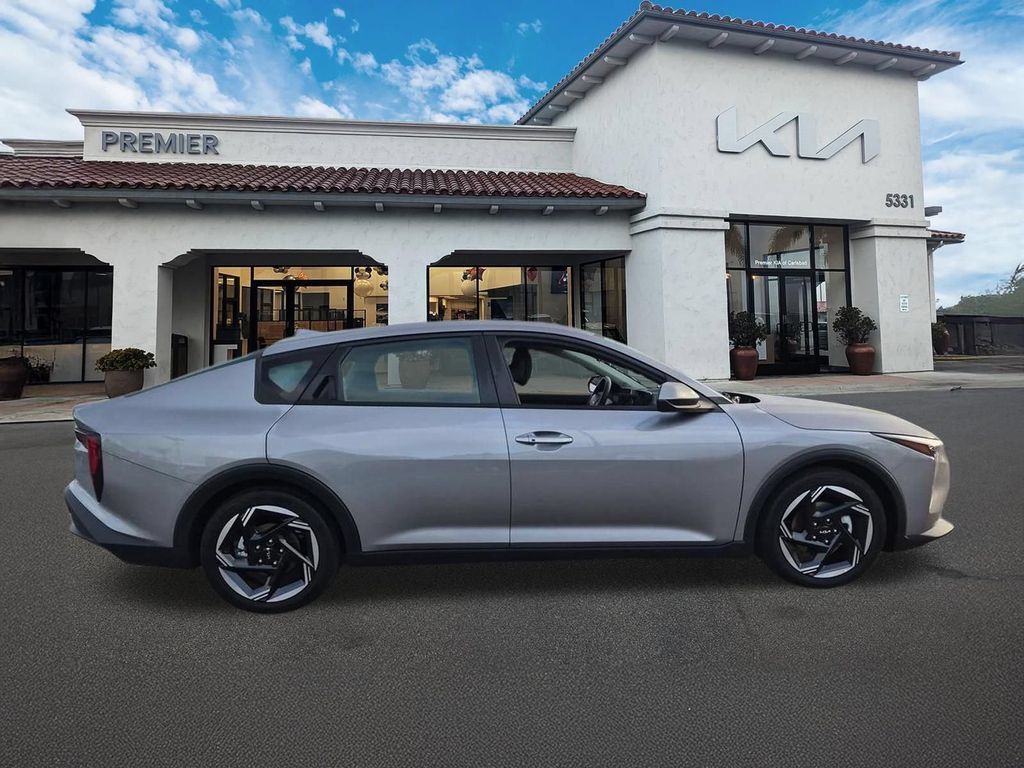 Certified 2026 Kia K4 GT-Line Turbo FWD image 9