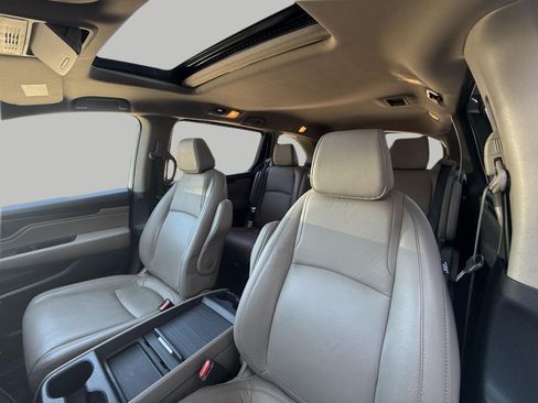 Used 2022 Honda Odyssey EX-L image 44