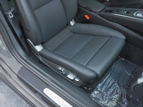 Used 2014 Porsche 911 Carrera 4S image 76