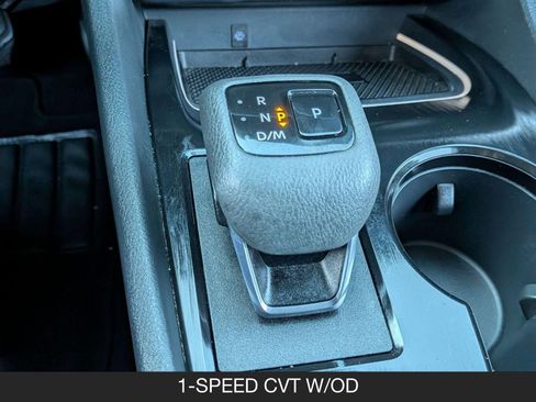 Certified 2025 Nissan Rogue SL image 17