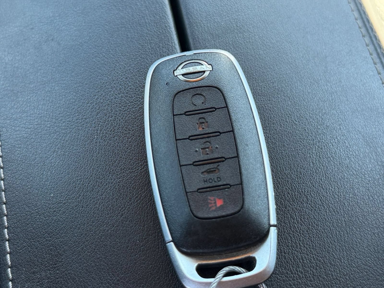 Used 2025 Nissan Rogue SV FWD image 20