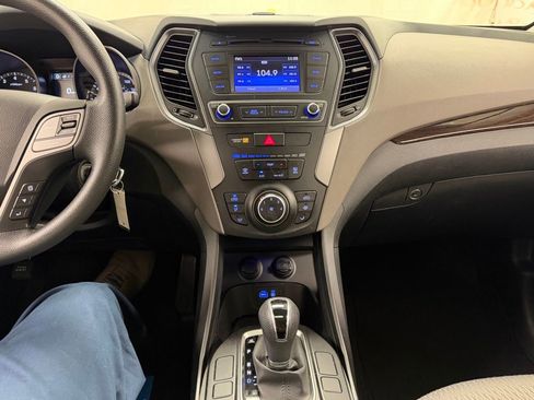 Used 2018 Hyundai Santa Fe Sport w/ Cargo Package FWD image 25