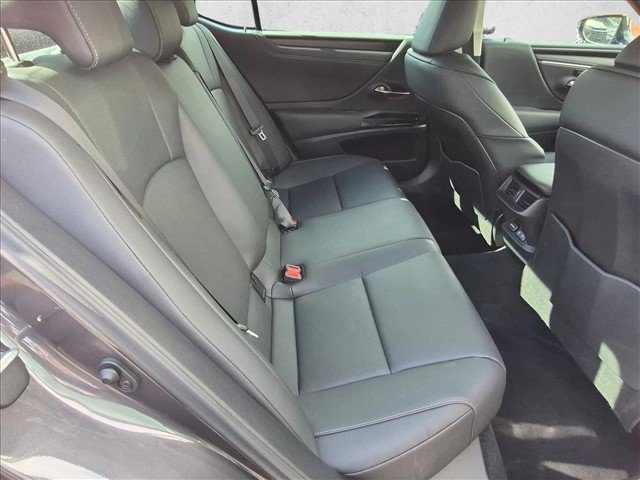 Used 2025 Lexus ES 350 w/ Premium Package FWD image 20