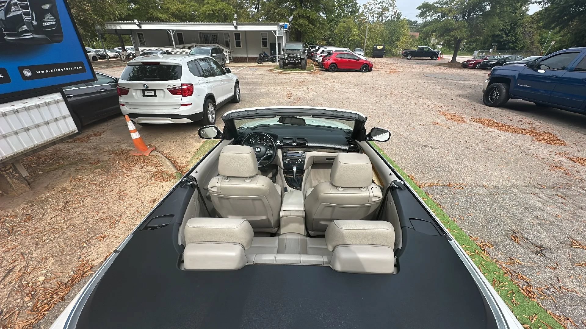 Used 2012 BMW 128i Convertible RWD image 17