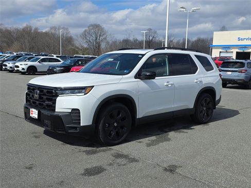 New 2026 Honda Pilot Black Edition image 1