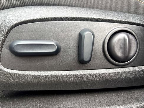 Certified 2024 Chevrolet Equinox LT image 21