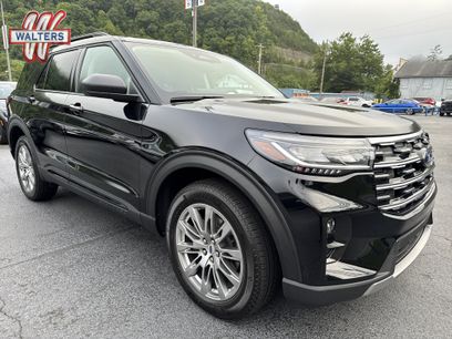 New 2026 Ford Explorer Active w/ Active Comfort Package