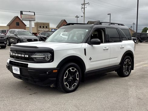Used 2022 Ford Bronco Sport Outer Banks w/ Tech Package AWD/4WD image 1