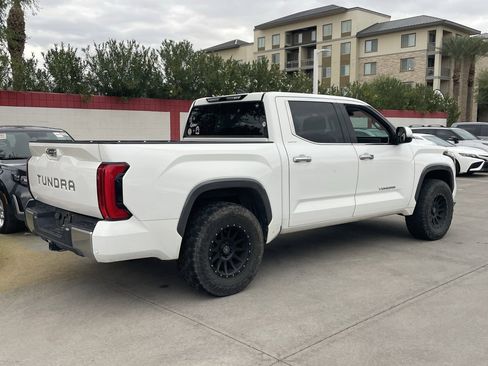 Used 2023 Toyota Tundra Limited image 2