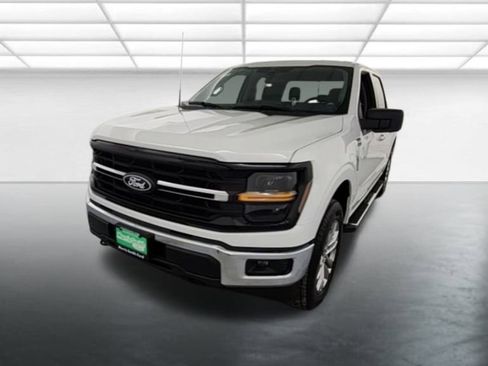 New 2026 Ford F150 XLT w/ XLT Chrome Appearance Package image 3
