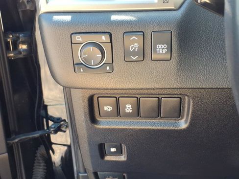 Used 2017 Lexus GX 460 AWD/4WD image 22