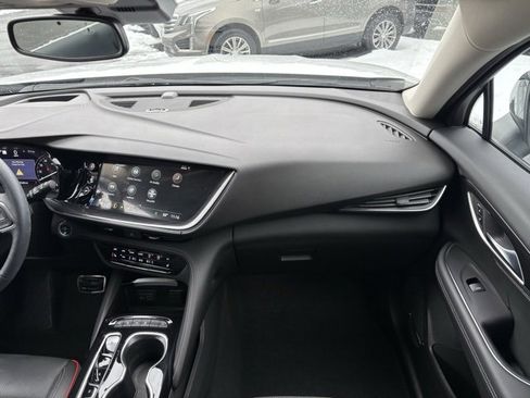 Used 2023 Buick Envision Essence w/ Technology Package I image 22
