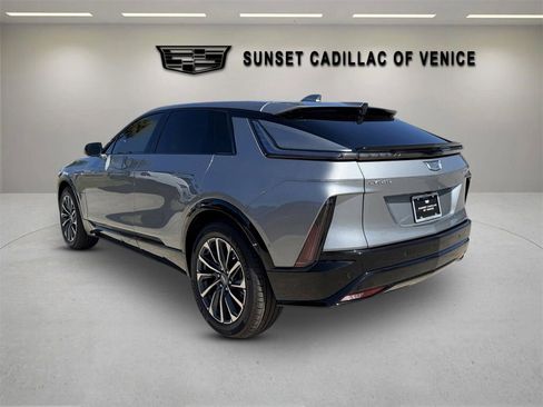 New 2026 Cadillac Lyriq Sport AWD/4WD image 5