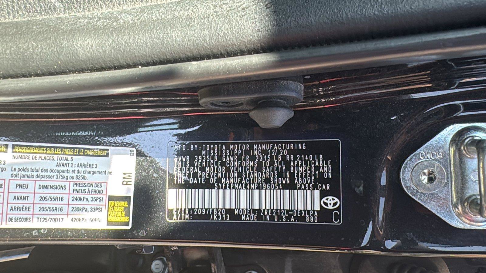 Used 2021 Toyota Corolla LE w/ Carpet Mat Package (TMS) FWD image 20