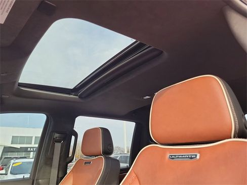 Used 2024 GMC Sierra 2500 Denali Ultimate image 22