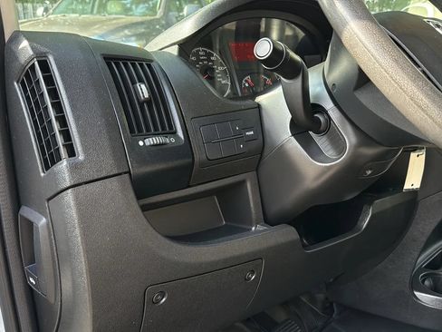 Used 2021 RAM ProMaster 2500 FWD image 33