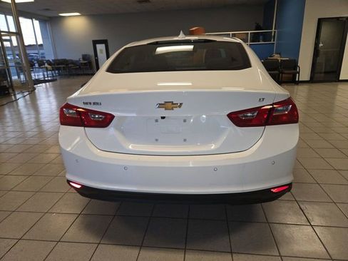 Used 2024 Chevrolet Malibu LT FWD image 7