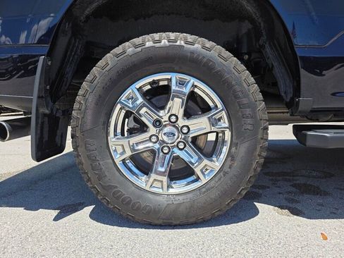 Used 2022 Ford F150 Lariat w/ Equipment Group 502A High AWD/4WD image 32