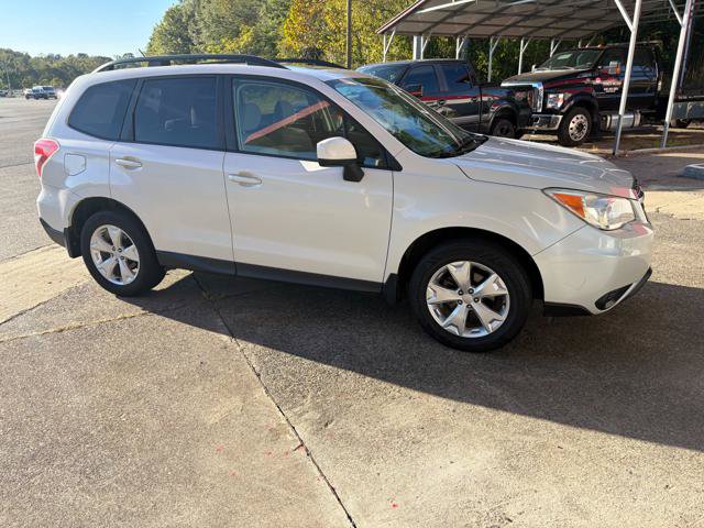 Used 2014 Subaru Forester 2.5i Premium w/ Popular Package #1 AWD/4WD image 5
