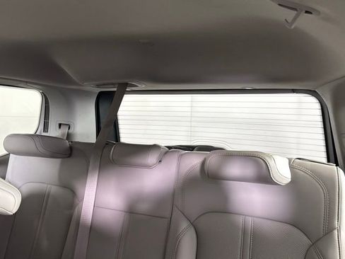 Used 2022 Jeep Wagoneer Series I image 30