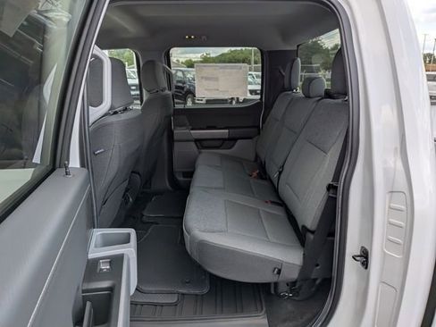 New 2025 Ford F150 XLT w/ Equipment Group 301A Standard image 16