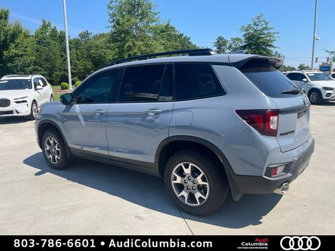 Used 2022 Honda Passport TrailSport image 3