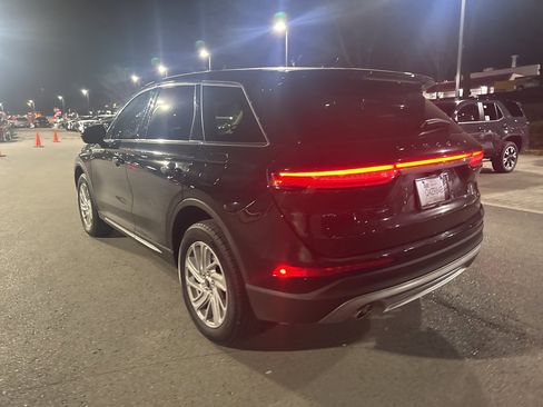 Used 2023 Lincoln Corsair AWD image 5