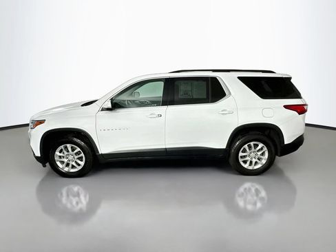 Used 2021 Chevrolet Traverse LT w/ LPO, Cargo Package FWD image 4