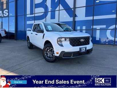 New 2025 Ford Maverick XLT w/ Equipment Group 302A