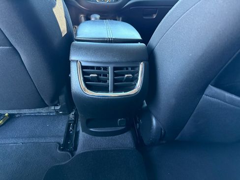 Used 2023 Chevrolet Malibu LT FWD image 22