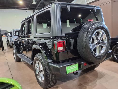 Certified 2021 Jeep Wrangler Unlimited Sahara image 4