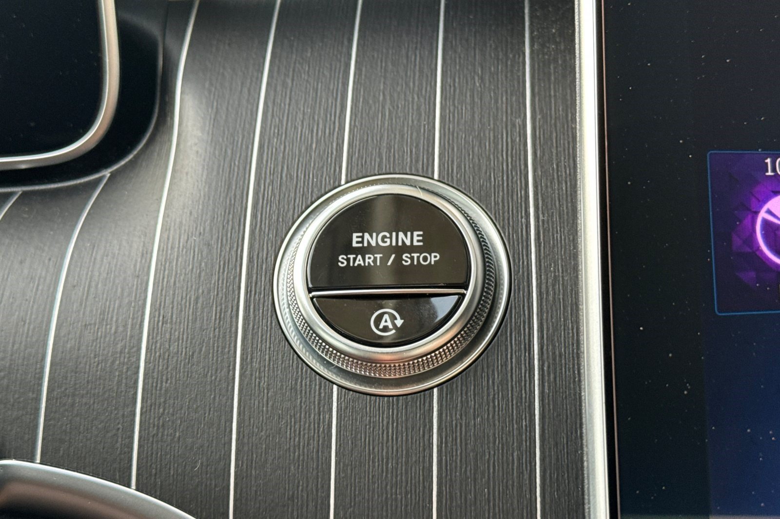 Used 2024 Mercedes-Benz C 300 Sedan image 17