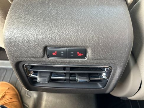 Used 2022 Lincoln Corsair Reserve w/ Equipment Group 201A image 25