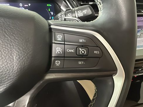 Used 2023 Jeep Grand Cherokee 4WD 4xe image 20