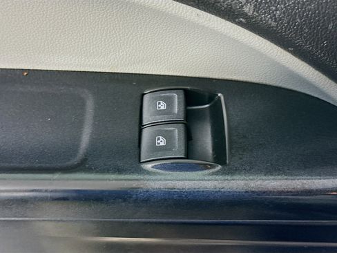 Used 2018 Chevrolet Colorado W/T image 21