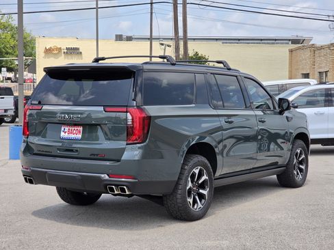 Used 2026 GMC Yukon XL AT4 w/ AT4 Premium Package AWD/4WD image 6
